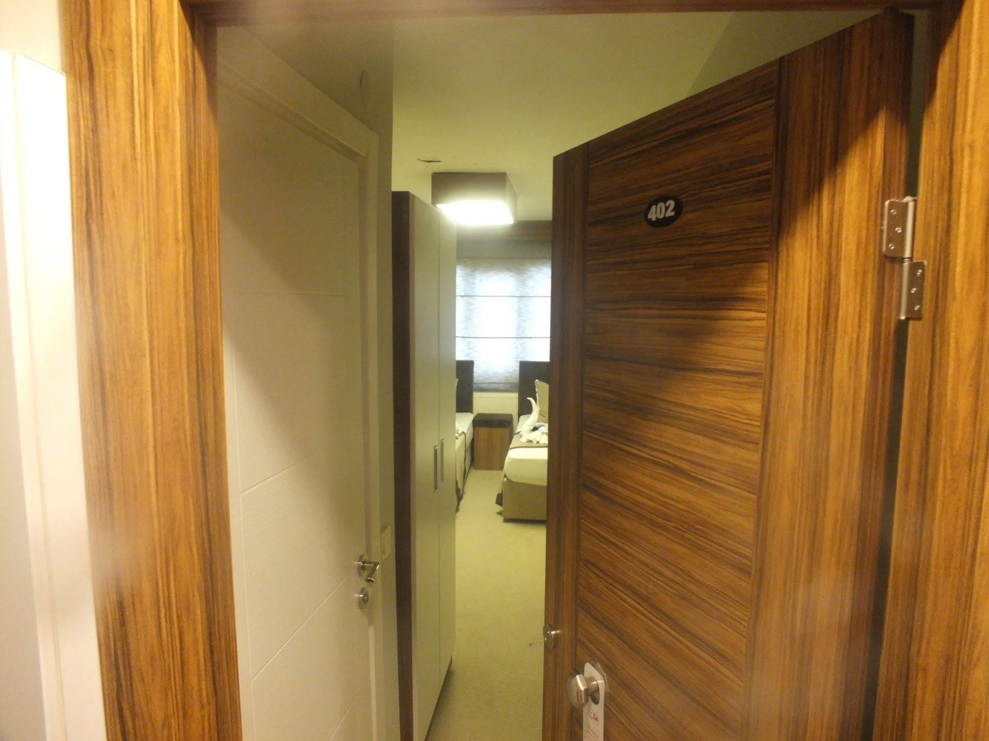 Emirtimes Hotel Kadikoey Istanbul Luaran gambar
